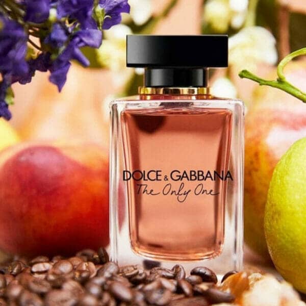 Dolce-Gabbana-The-Only-One03