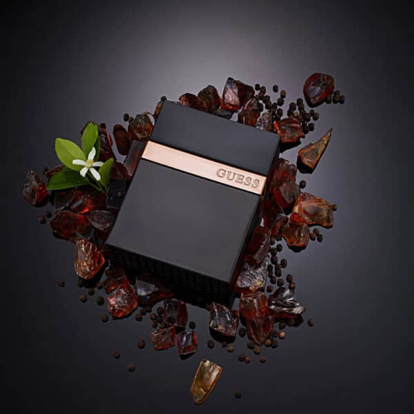 Guess-Seductive-Noir-for-men-la-jolie-perfumes03